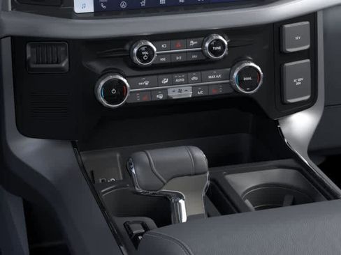 New 2025 Ford F150 Lightning XLT image 15