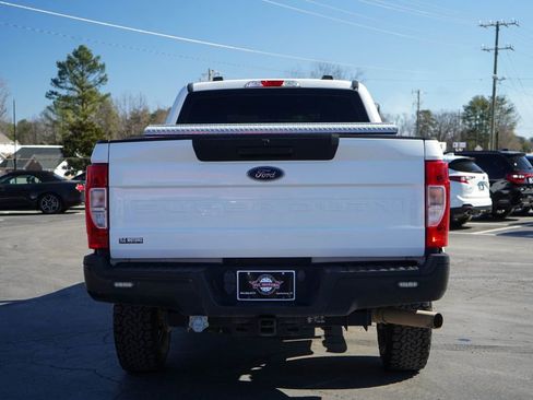 Used 2020 Ford F250 XL w/ Power Equipment Group image 13