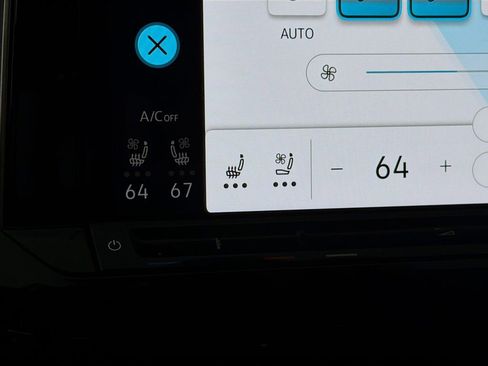 Used 2024 Volkswagen Atlas SE image 20