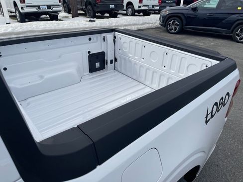 Used 2025 Ford Maverick Lobo image 17