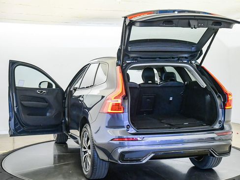Certified 2025 Volvo XC60 B5 Core AWD/4WD image 25