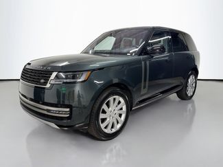 Used 2023 Land Rover Range Rover SE AWD/4WD video 1