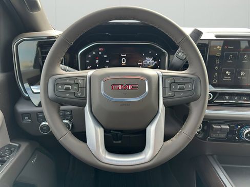 New 2025 GMC Sierra 3500 SLT w/ SLT Premium Package AWD/4WD image 7