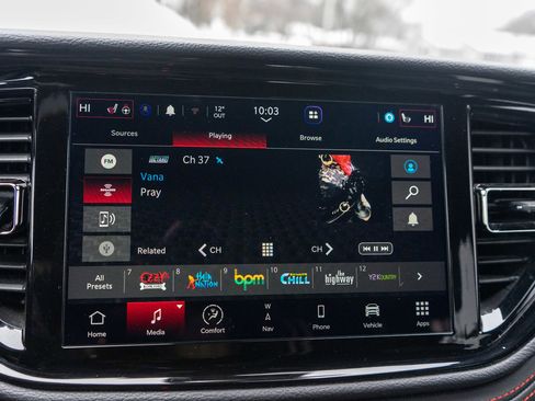 Used 2025 Dodge Durango GT image 17