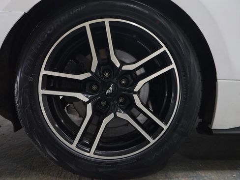 Used 2020 Ford Mustang Coupe w/ Equipment Group 101A RWD image 29