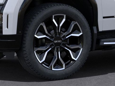 New 2025 GMC Sierra EV Denali image 9