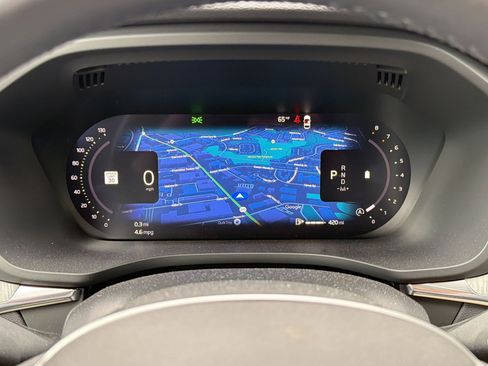 Certified 2025 Volvo XC60 B5 Plus image 21