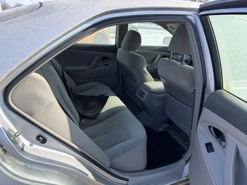 Used 2009 Toyota Camry CE image 10