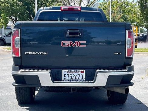 Used 2018 GMC Canyon SLT w/ Driver Alert Package AWD/4WD image 4