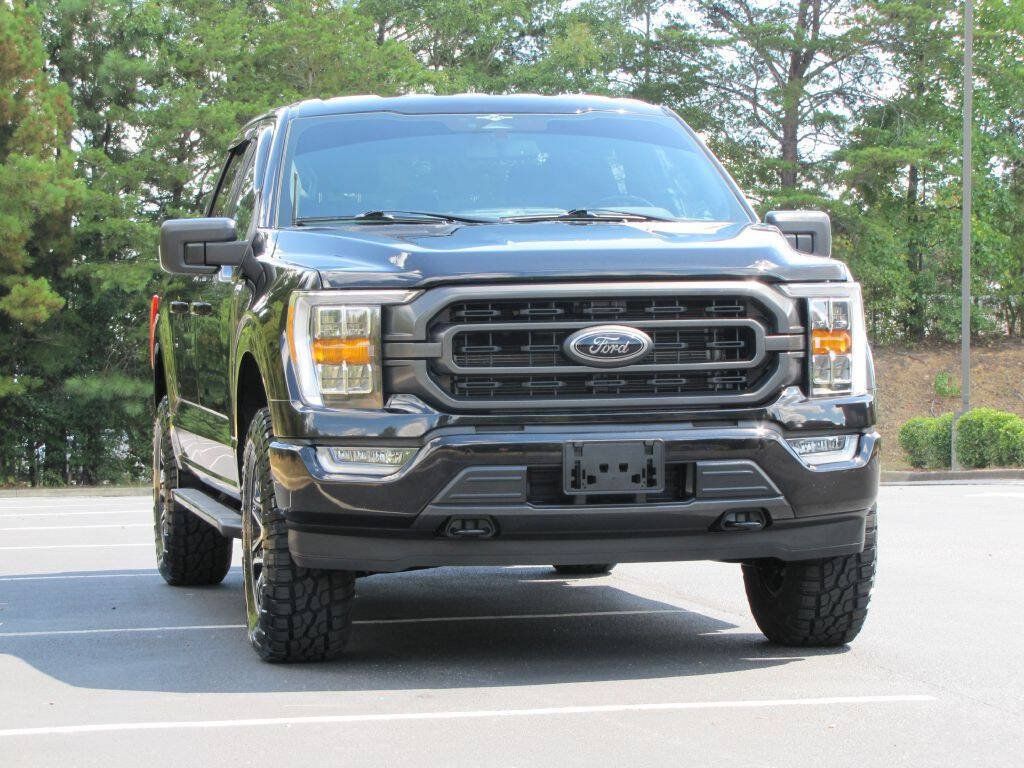 Used 2023 Ford F150 XLT w/ Equipment Group 302A High AWD/4WD image 9