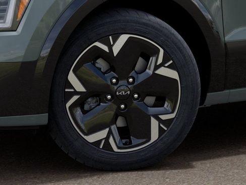 New 2026 Kia Niro Wind w/ Wind Preserve Package FWD image 9
