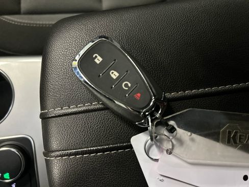 Used 2025 Chevrolet Blazer LT FWD image 22
