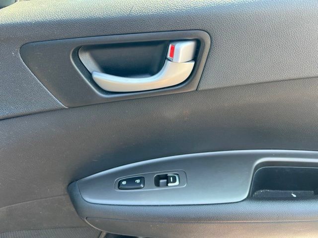 Used 2019 Kia Optima LX FWD image 28