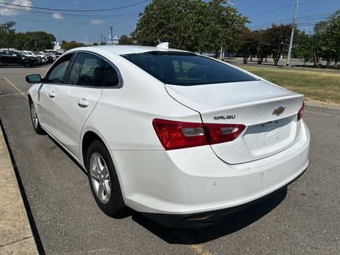 Used 2024 Chevrolet Malibu LT FWD image 6