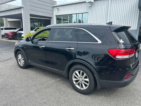 Used 2018 Kia Sorento AWD image 6