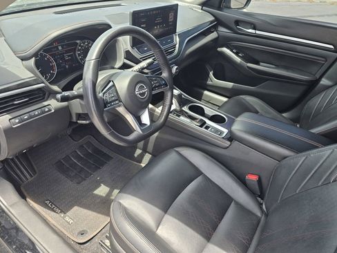 Used 2023 Nissan Altima 2.0 SR FWD image 20