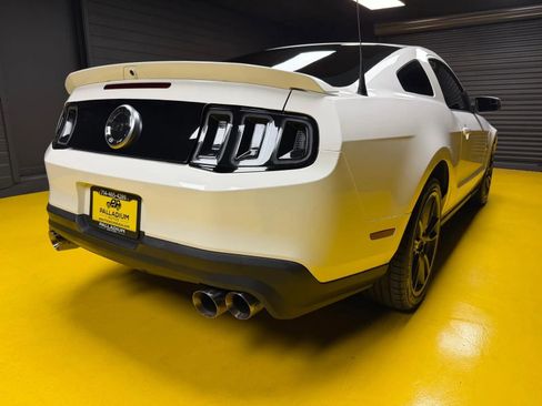 Used 2011 Ford Mustang GT RWD image 6