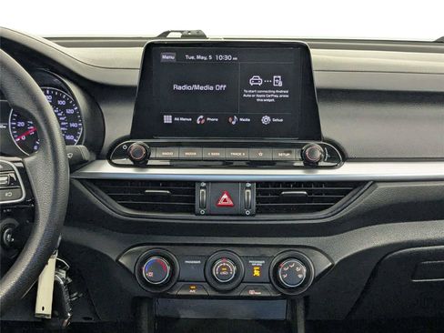 Used 2024 Kia Forte LXS w/ LXS Technology Package FWD image 38