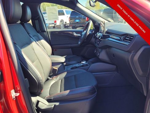 New 2026 Ford Escape ST-Line w/ Cold Weather Package FWD image 15