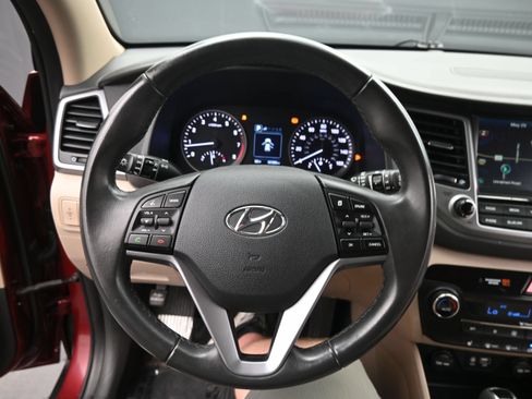 Used 2016 Hyundai Tucson Limited FWD image 16