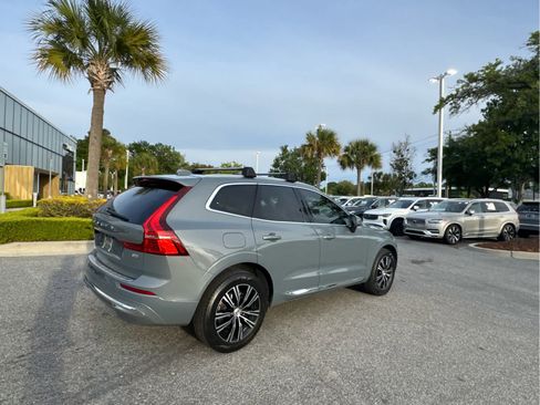 Used 2022 Volvo XC60 B5 Inscription w/ Protection Package Premier image 26