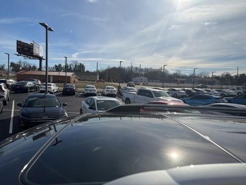 Used 2019 Toyota Sequoia Limited image 4