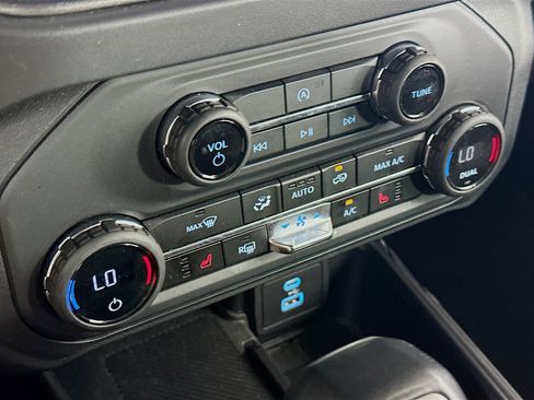 Used 2025 Ford Bronco Big Bend AWD/4WD image 24