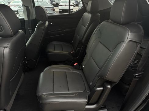 Used 2019 Chevrolet Traverse LT w/ LT Premium Package image 25
