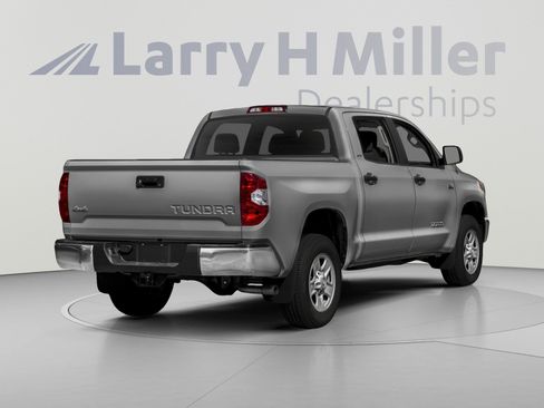 Used 2017 Toyota Tundra SR5 w/ TRD Off Road Package AWD/4WD image 2