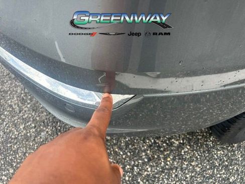 Used 2020 GMC Terrain Denali w/ Denali Premium Package FWD image 19