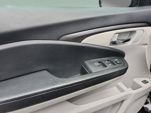 Used 2016 Honda Pilot EX-L image 15