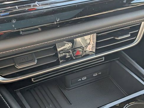 New 2026 Volkswagen Atlas Cross Sport SEL R-Line image 23