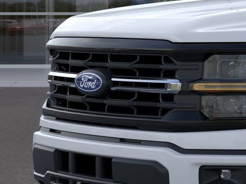New 2026 Ford F150 XLT w/ Equipment Group 301A Standard RWD image 18