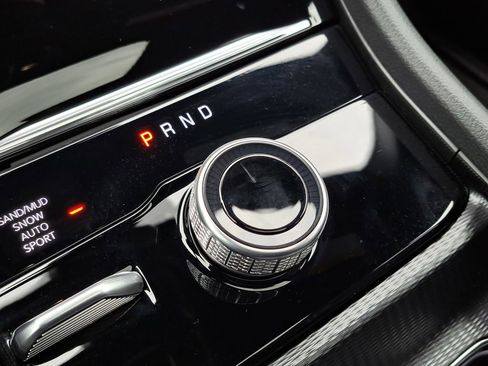 New 2025 Jeep Grand Cherokee L Limited image 24