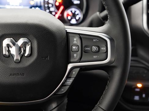New 2026 RAM 3500 Big Horn AWD/4WD image 17