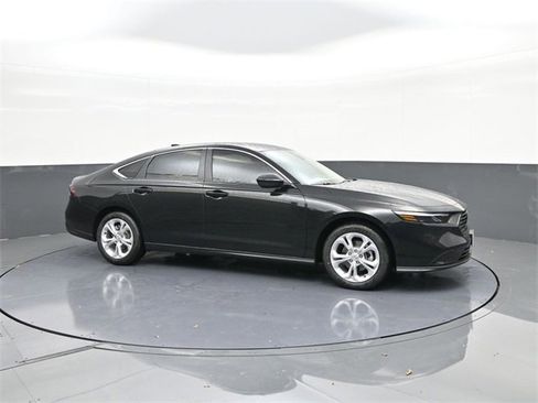 New 2026 Honda Accord LX image 6