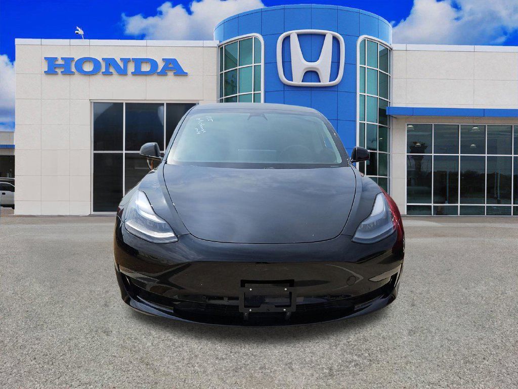 Used 2021 Tesla Model 3 Standard Range Plus RWD image 5