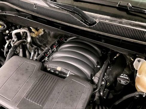 Used 2021 Chevrolet Tahoe LT image 34