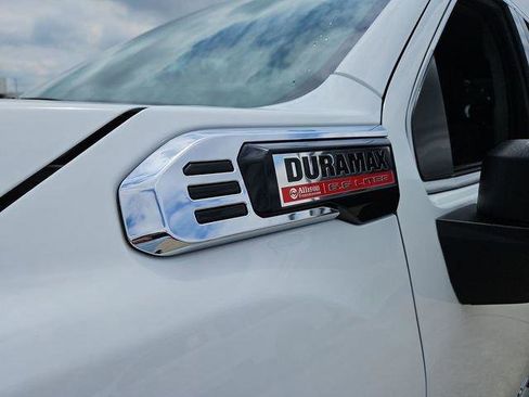 Used 2025 GMC Sierra 2500 Denali w/ Denali Reserve Package AWD/4WD image 32