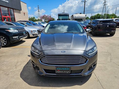 Used 2016 Ford Fusion Energi SE FWD image 2