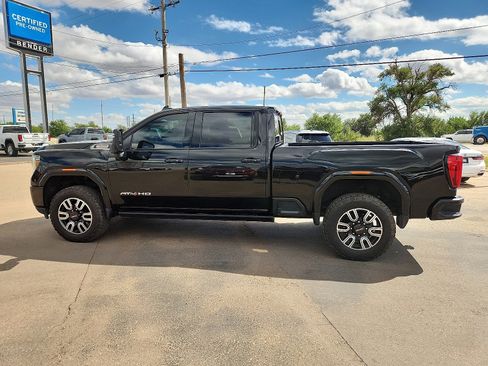 Used 2023 GMC Sierra 3500 AT4 w/ AT4 Preferred Package image 2