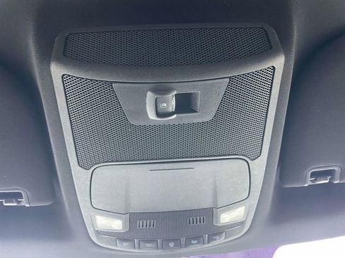 Used 2017 Ford F150 XLT w/ Equipment Group 302A Luxury image 8