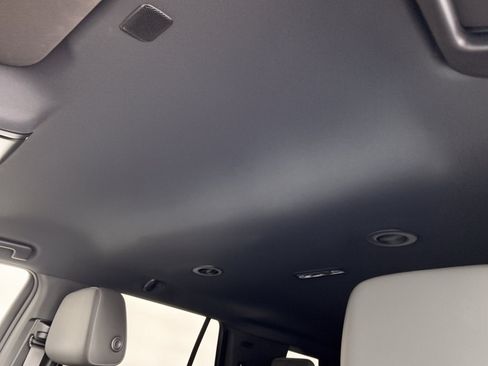 Used 2023 Chevrolet Tahoe LS RWD image 27