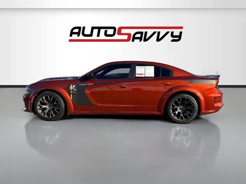 Used 2023 Dodge Charger Scat Pack RWD image 4