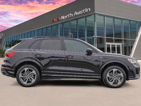 New 2025 Audi Q3 2.0T Premium image 3