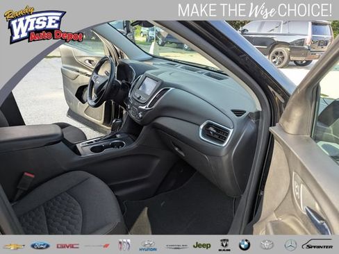 Used 2021 Chevrolet Equinox LT FWD image 20