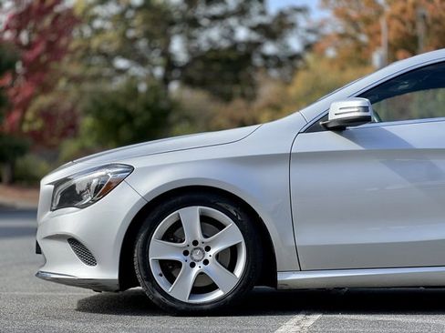 Used 2017 Mercedes-Benz CLA 250 image 12
