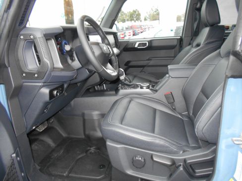 New 2025 Ford Bronco Badlands w/ Sasquatch Package image 27