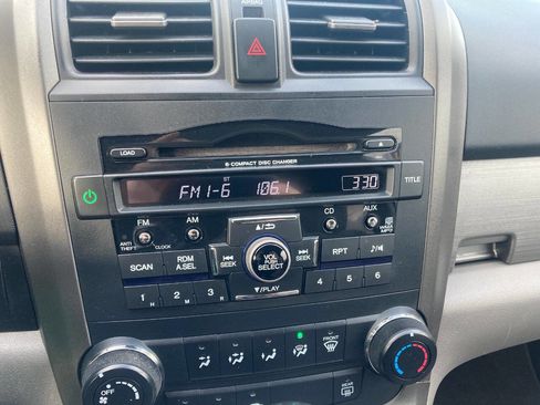 Used 2011 Honda CR-V SE image 14