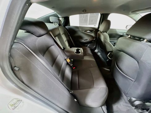 Used 2022 Chevrolet Malibu LT FWD image 25